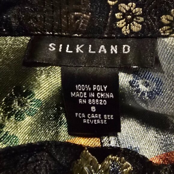 Silkland Women's Ankle Pants Black with Asian Print (8) - Picture 3 of 5